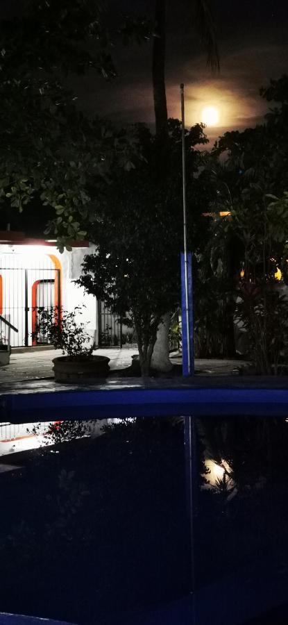 Hotel Oasis Melaque サン・パトリシオ・メラケ エクステリア 写真