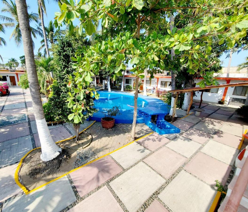 Hotel Oasis Melaque サン・パトリシオ・メラケ エクステリア 写真